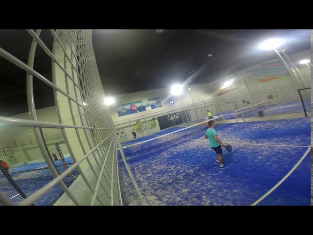 wow padel indoor cornellà de llobregat