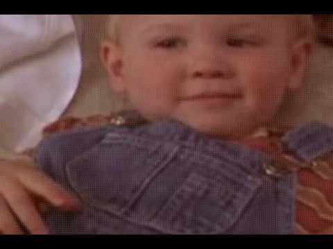 el bebe se va de marcha