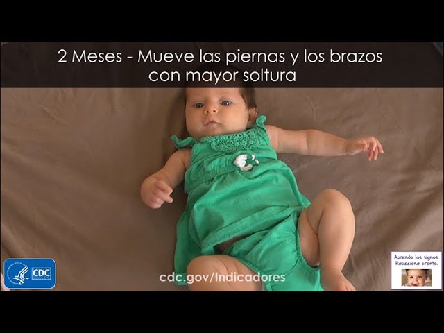 mi bebe mueve mucho los brazos y las piernas
